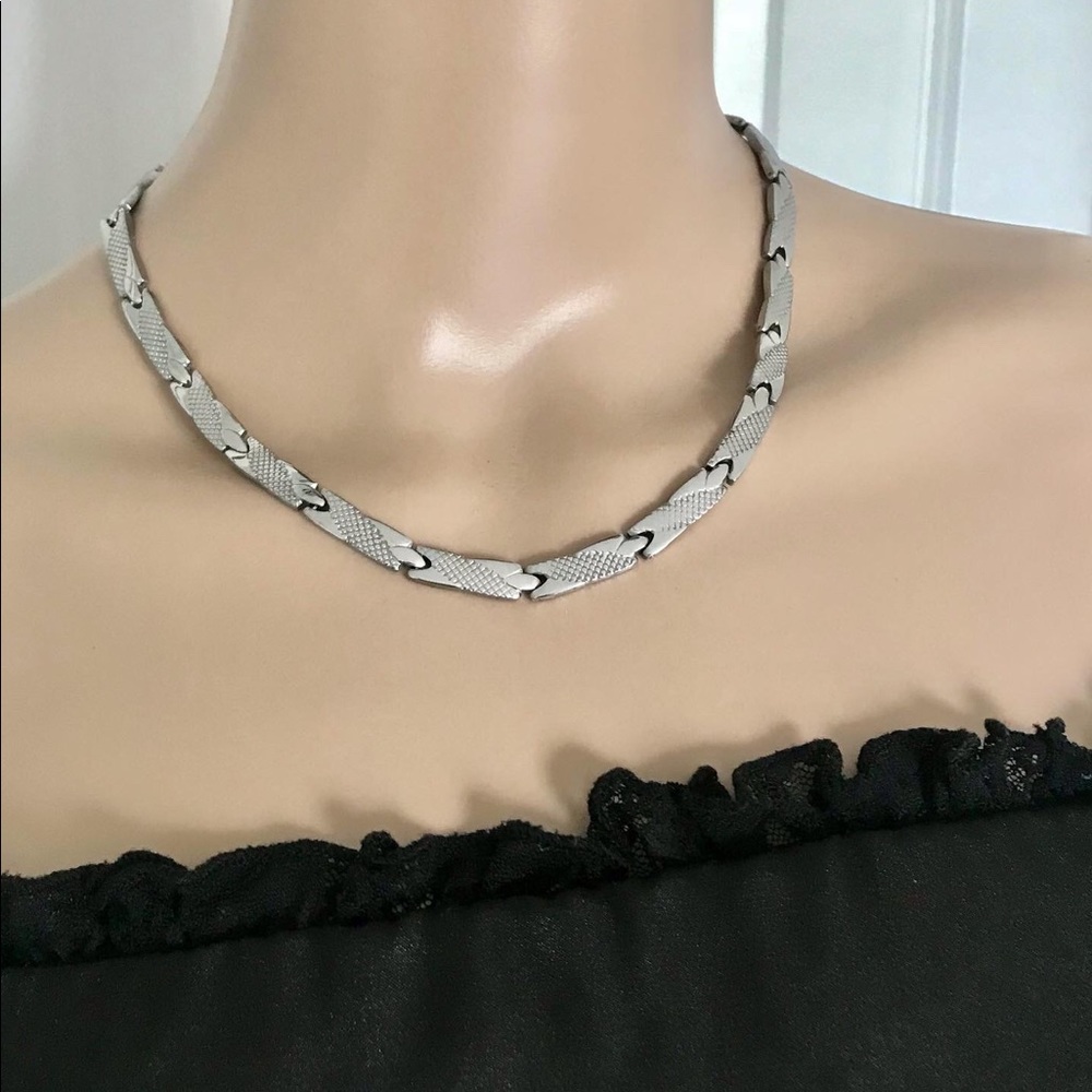 Beautiful necklace set xoxo